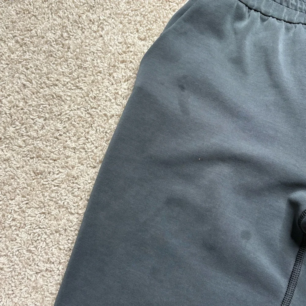 Lululemon Softstreme High-Rise Straight-Leg Cropped Pant